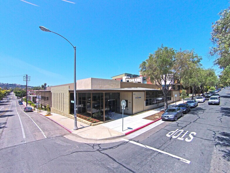 More Photos Of 433 E Canon Perdido St, Santa Barbara Office For Lease