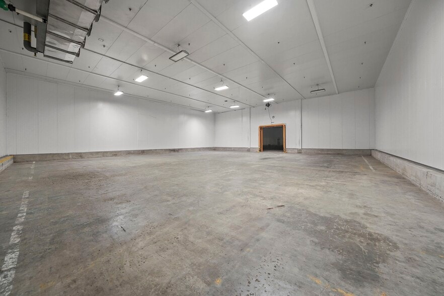 More Photos Of 830 Sycamore Rd, Arvin Refrigeration Cold Storage For Lease