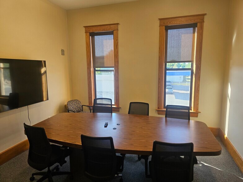 More Photos Of 2 S Main St, Coalville Office Residential For Lease