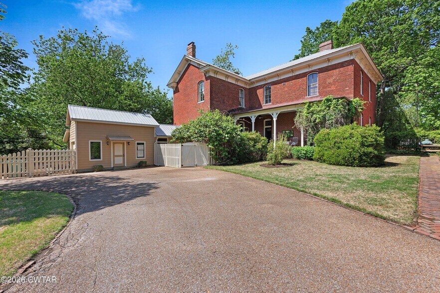 More Photos Of 428 N Cumberland St, Jackson Specialty For Sale