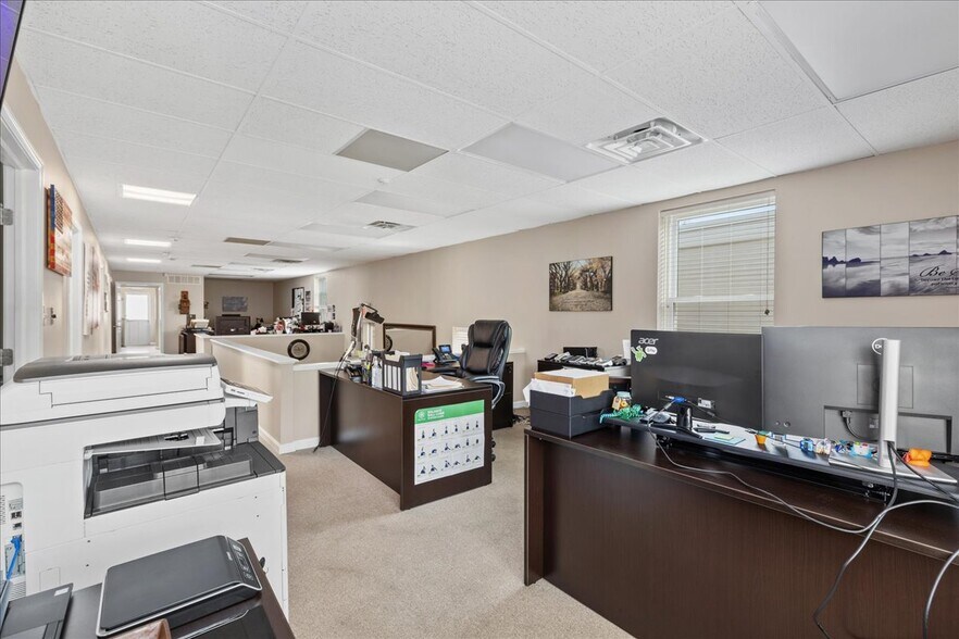 More Photos Of 411 N High St, Millville Medical For Sale