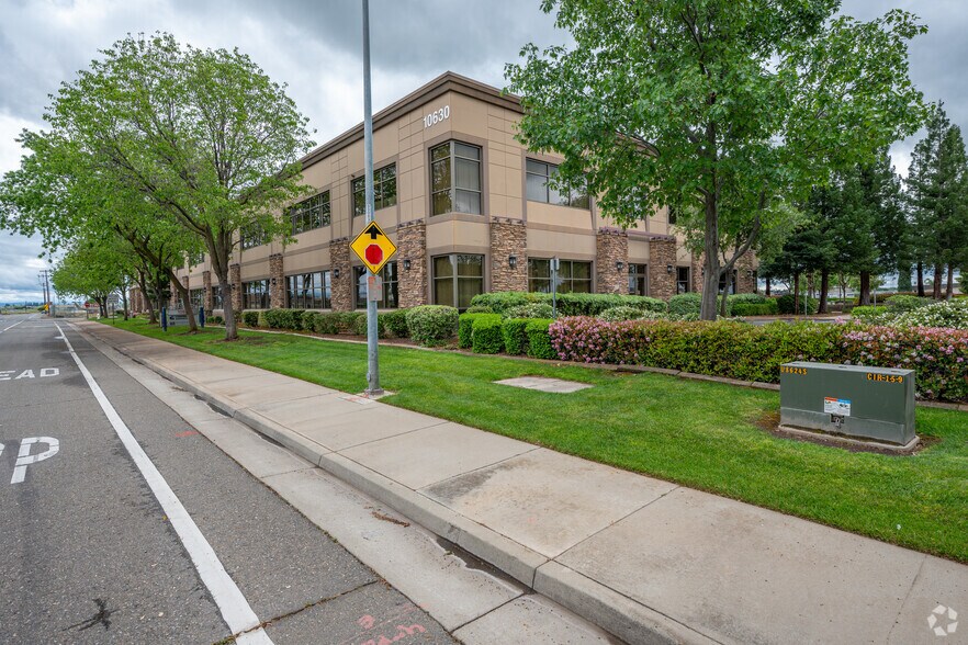 Primary Photo Of 10630 Mather Blvd, Mather Office For Lease