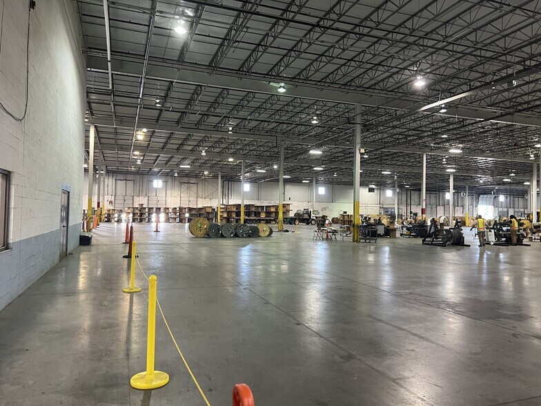 More Photos Of 1 Evercare Way, Waynesboro Warehouse For Sale