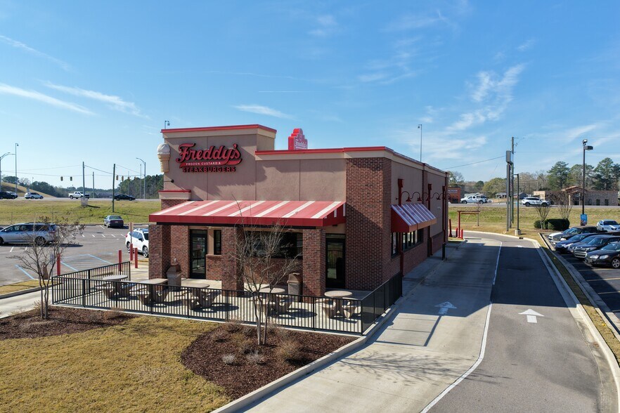 More Photos Of 190 Vaughan Ln, Pell City Fast Food For Sale