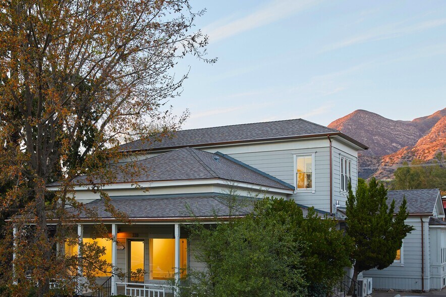 More Photos Of 310-316 E Matilija St, Ojai Storefront For Sale