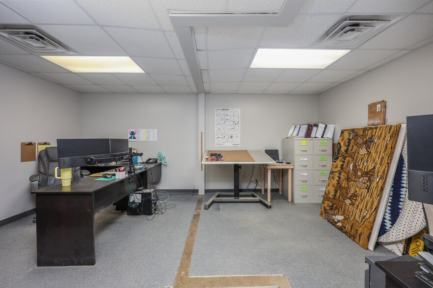 More Photos Of 1228 Green Farm Rd, Asheboro Industrial For Sale