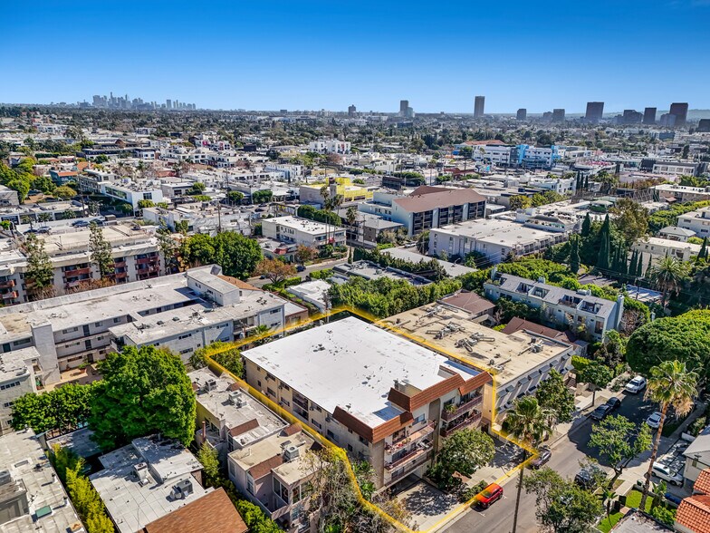 More Photos Of 816 Westmount Dr, Los Angeles Apartments For Sale