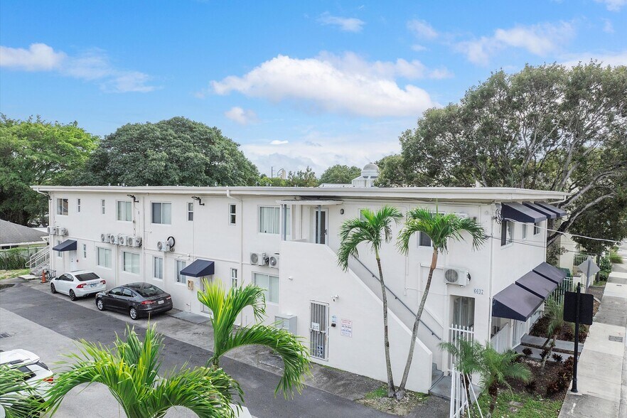 More Photos Of 6647 SW 59th Pl, Miami Apartments For Sale