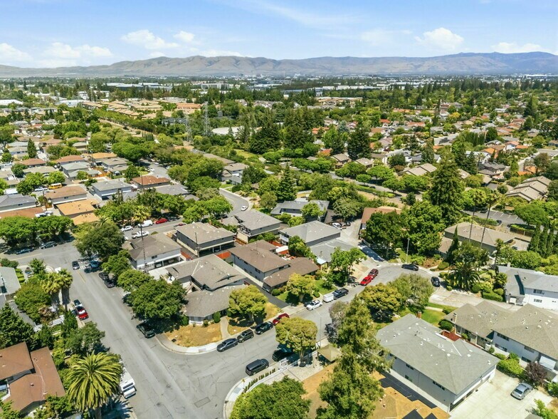 More Photos Of 651 Belladonna Ct, Sunnyvale Apartments For Sale
