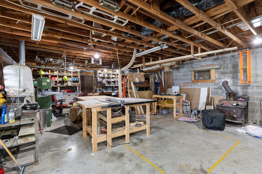 More Photos Of 3872 Brayton Mountain Rd, Graysville Skilled Nursing Facility For Sale