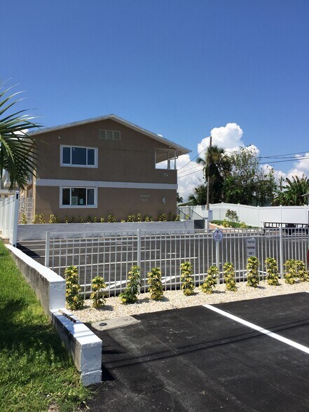 More Photos Of 134 Boynton Blvd, Daytona Beach Apartments For Sale