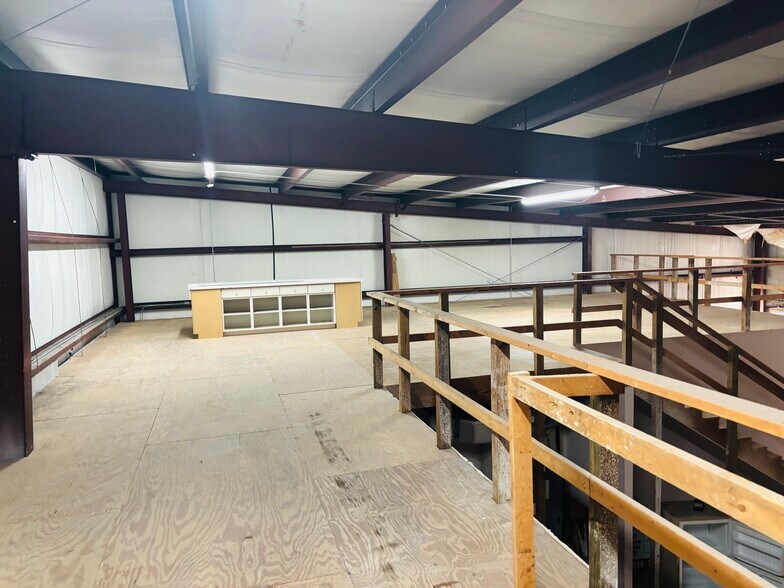 More Photos Of 796 Sanders Rd, Port Orange Light Manufacturing For Lease