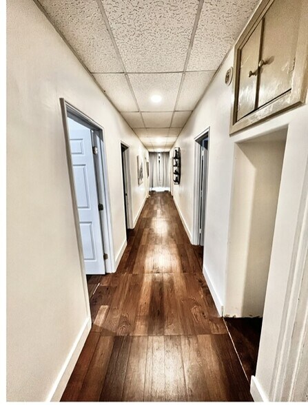 More Photos Of 1913-1915 Church St, Nashville Loft Creative Space For Sale