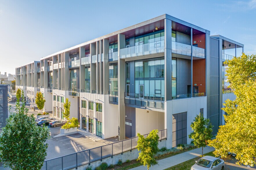 More Photos Of 1900-1990 Pandora St, Vancouver Office For Lease
