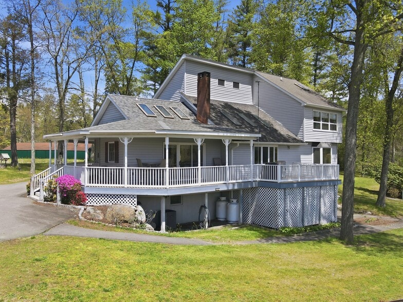 More Photos Of 120 Milford Hill Ln, Milford Flex For Sale