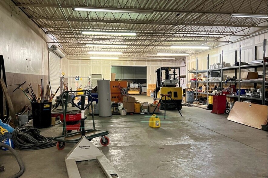 More Photos Of 1150 Martin Luther King Fwy, Fort Worth Warehouse For Lease