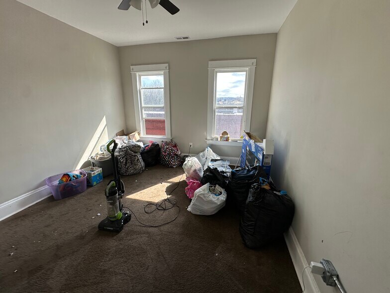 More Photos Of 11239 Superior Ave, Cleveland General Retail For Sale
