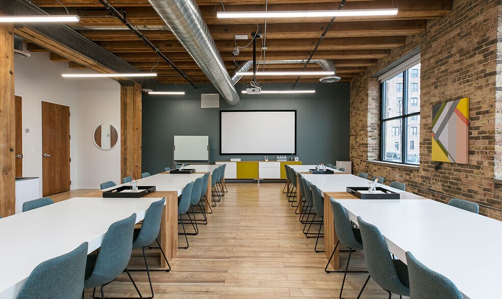 More Photos Of 1500 W Carroll Ave, Chicago Loft Creative Space For Lease