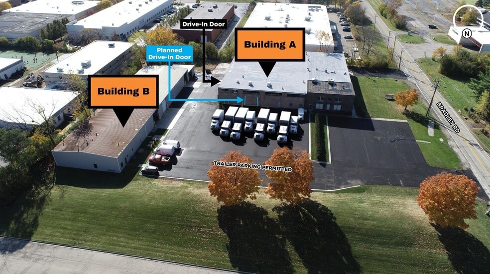 More Photos Of 28041 N Bradley Rd, Lake Forest Warehouse For Lease