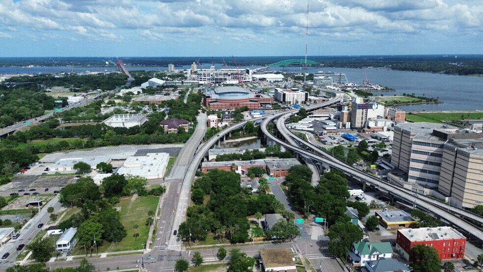More Photos Of 305 N Washington St, Jacksonville Land For Sale