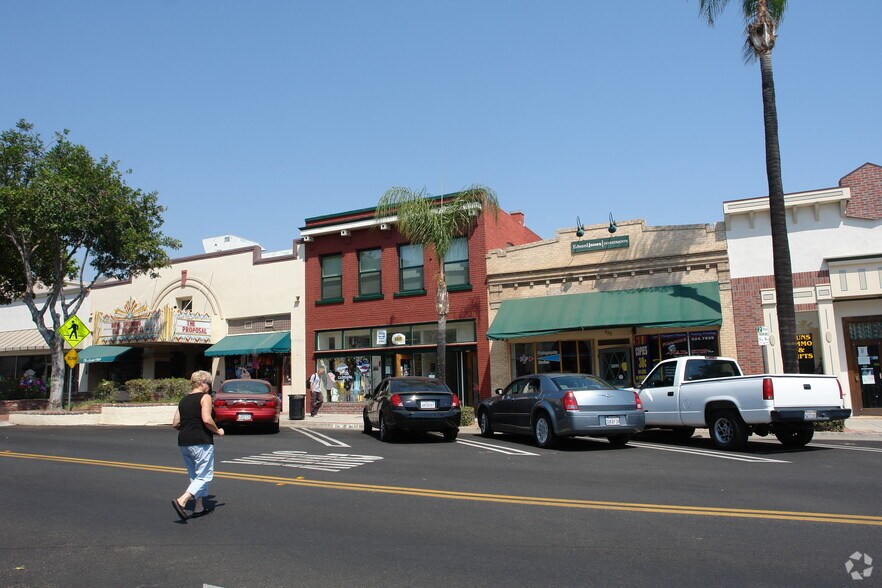 More Photos Of 334 Central Ave, Fillmore Storefront Retail Office For Lease