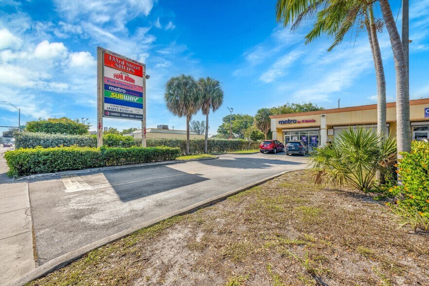 More Photos Of 13300 NW 27th Ave, Opa-locka Restaurant For Lease