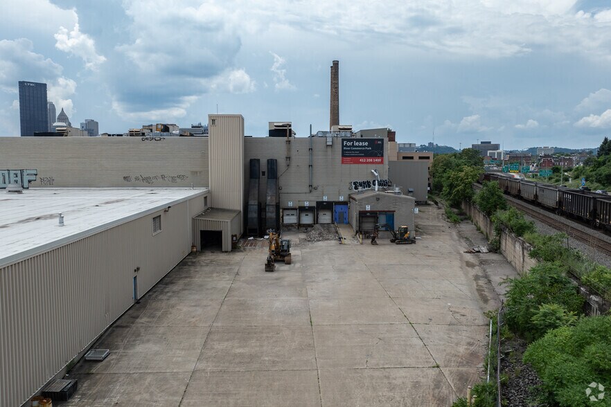 Primary Photo Of 1080 River Ave, Pittsburgh Warehouse For Lease