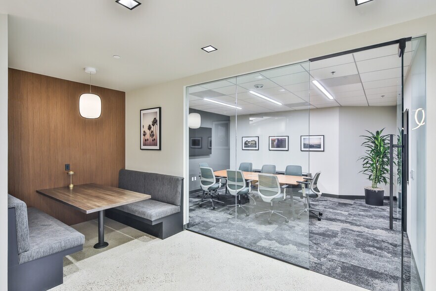 More Photos Of 5990 Sepulveda Blvd, Sherman Oaks Office For Lease