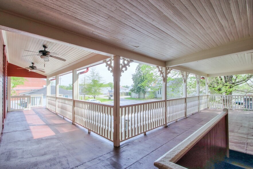 More Photos Of 5294 Main St, Spring Hill Office Residential For Sale