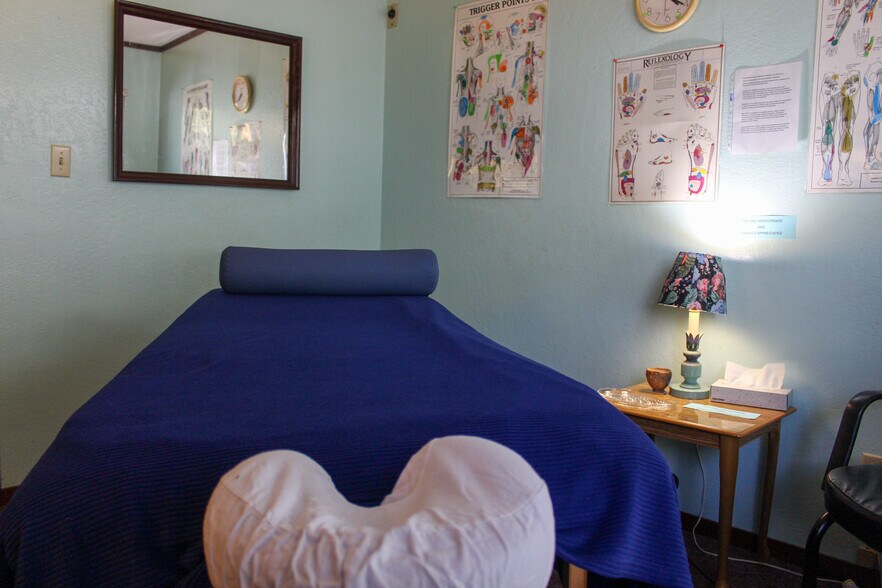 More Photos Of 1225 S Main St, Willits Medical For Sale