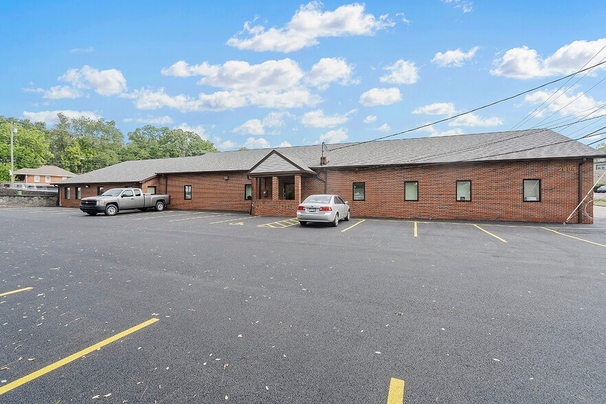 More Photos Of 2884 Industrial Blvd, Bethel Park Coworking Space