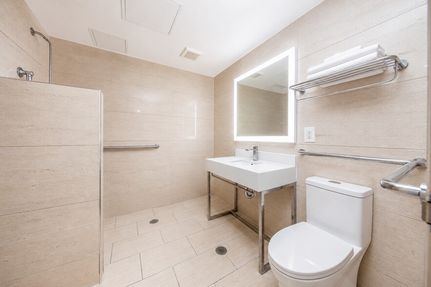 More Photos Of 61-27 186th St, Fresh Meadows Specialty For Sale