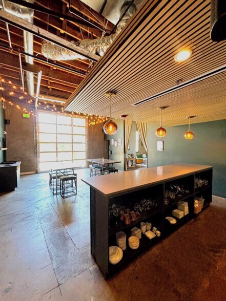 More Photos Of 3845 Lipan St, Denver Freestanding For Sale