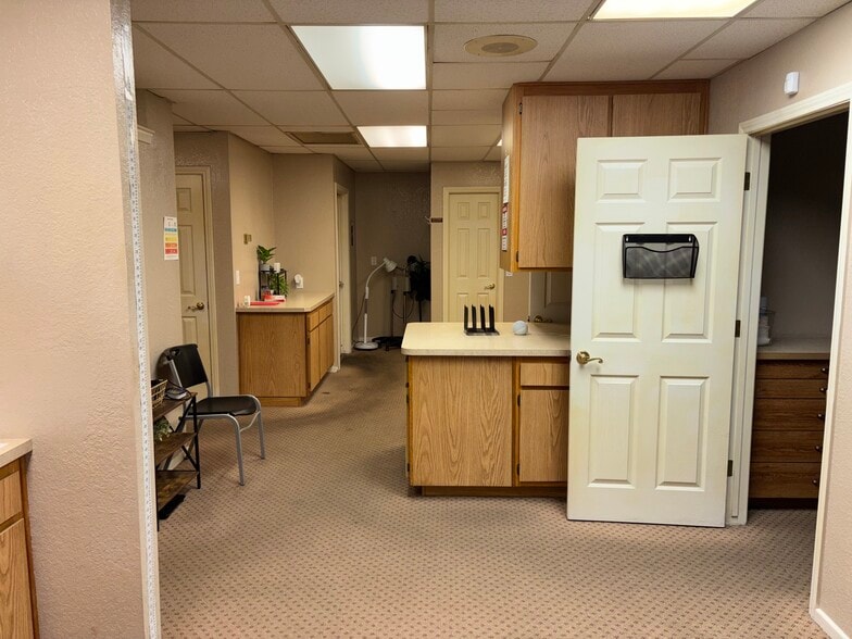 More Photos Of 23470 Olive Wood Plaza Dr, Moreno Valley Office Residential For Lease