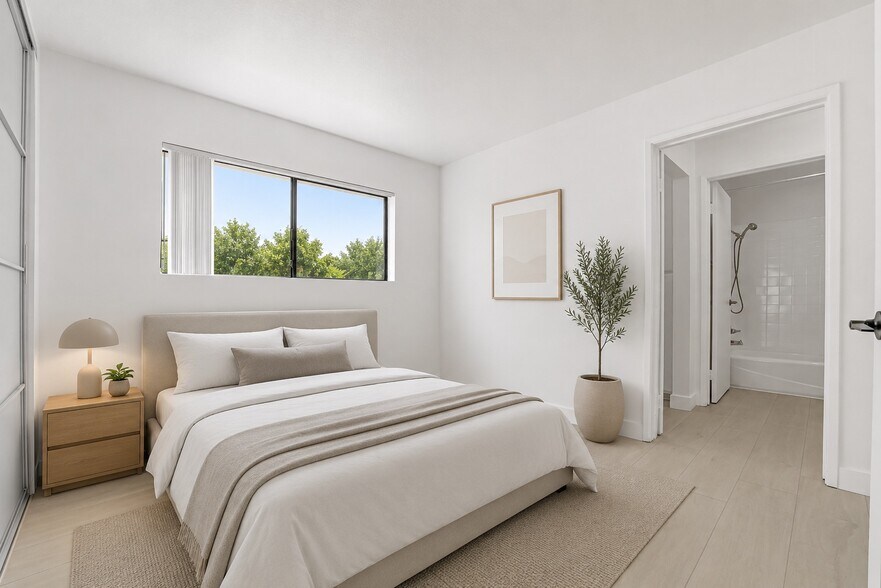 More Photos Of 320 S Arnaz Dr, Los Angeles Apartments For Sale