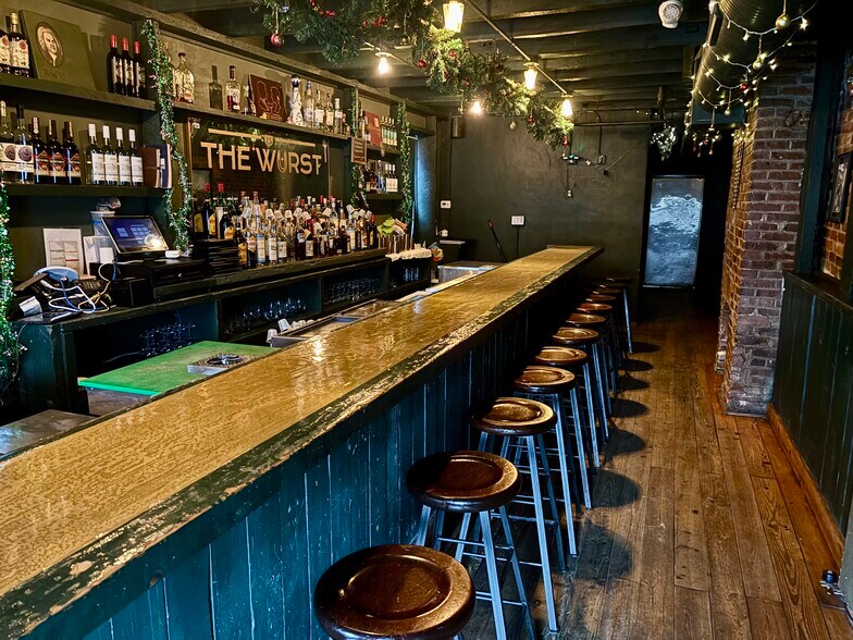 More Photos Of 12-18 E Cross St, Baltimore Storefront For Sale