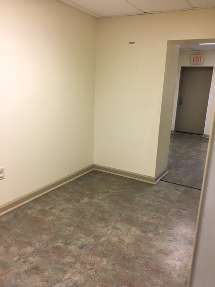 More Photos Of 1408 Plymouth Blvd, Plymouth Meeting Schools For Sale
