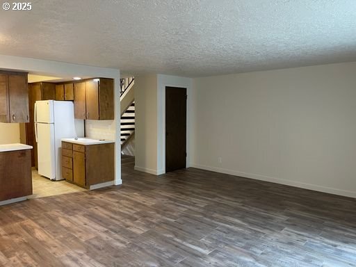 More Photos Of 2510 E 8TH St, Vancouver Apartments For Sale