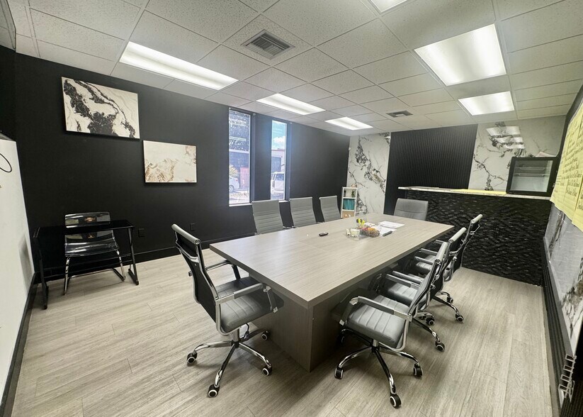 More Photos Of 120 W Carroll St, Kissimmee Warehouse For Sale