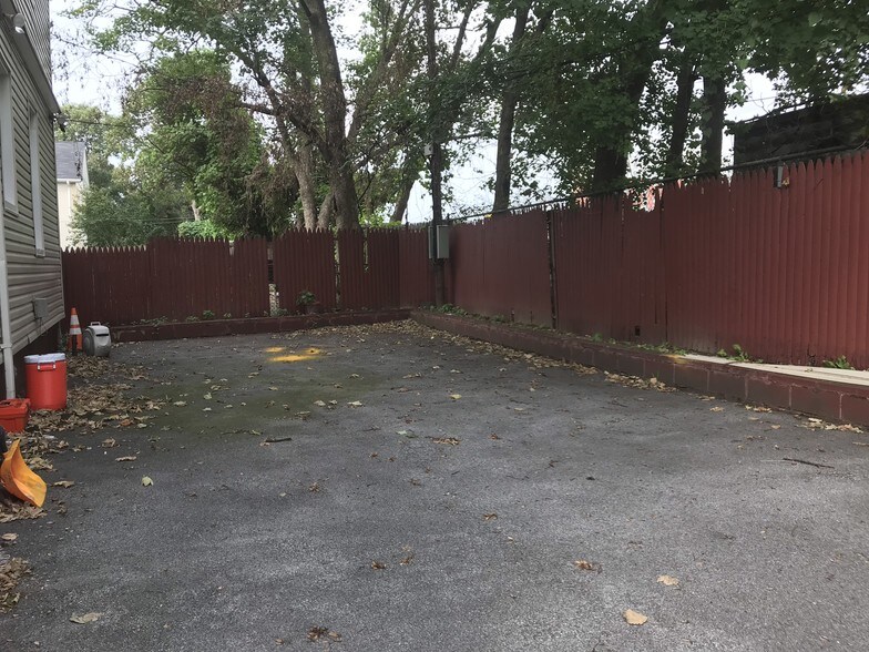 More Photos Of 251-253 S Fifth Ave, Mount Vernon Multifamily For Sale
