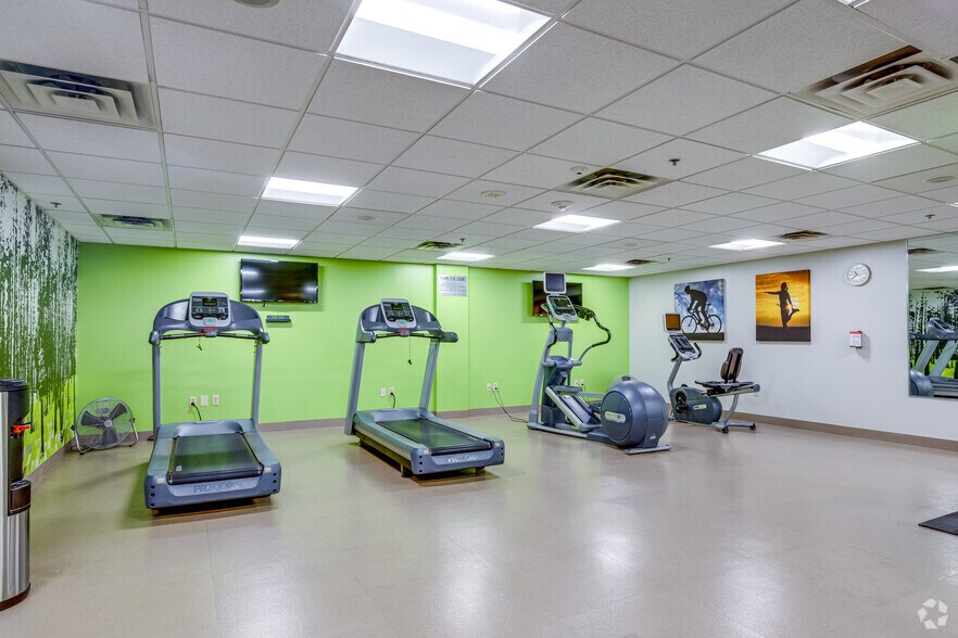 More Photos Of 3601 Minnesota Dr, Bloomington Medical For Lease