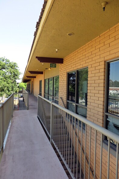 More Photos Of 10275 N De Anza Blvd, Cupertino Medical For Lease