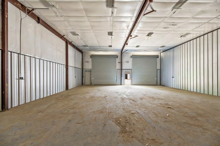 More Photos Of 2138 Surrett Dr, High Point Self Storage For Sale