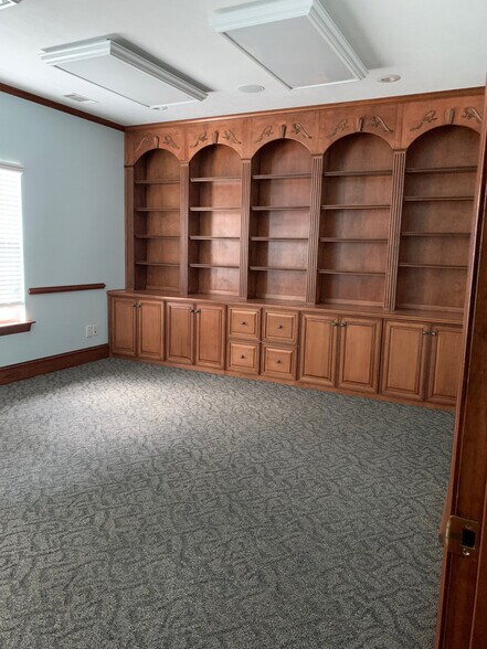 More Photos Of 602 Ponder Place Dr, Evans Office For Lease