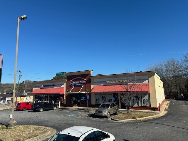 More Photos Of 2640 SW Metropolitan Pky, Atlanta General Retail For Lease