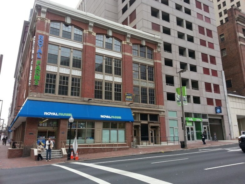 Primary Photo Of 30 Light St, Baltimore Parking Garage For Lease
