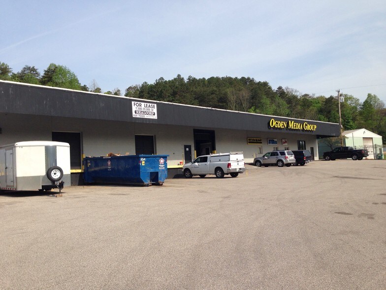 More Photos Of 6048-6050 State Rt 34, Winfield Warehouse For Lease