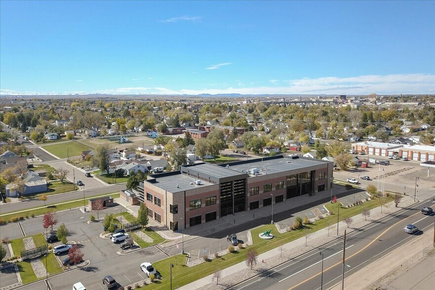 More Photos Of 300 Morrie Ave, Cheyenne Office For Sale