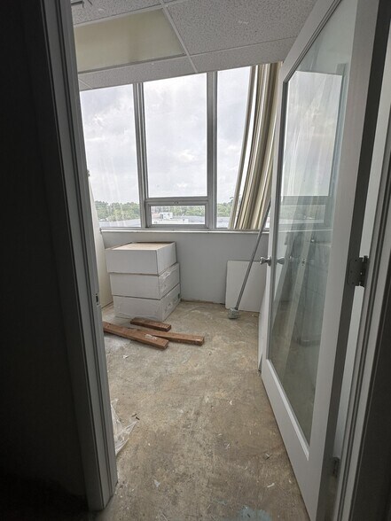 More Photos Of 2455 E Sunrise Blvd, Fort Lauderdale Loft Creative Space For Sale