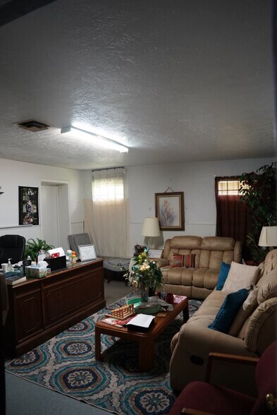 More Photos Of 8430 Airline Dr, Houston Religious Facility For Sale